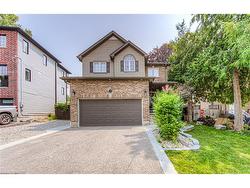 37 Albert Street  Cambridge, ON N1R 3M7