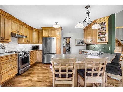 103 Powerline Road, Brantford, ON - Indoor Photo Showing Kitchen