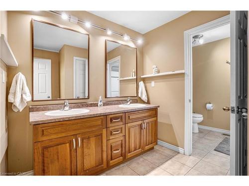103 Powerline Road, Brantford, ON - Indoor Photo Showing Bathroom