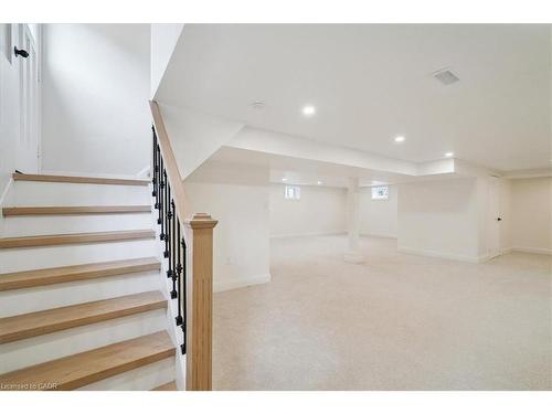 1391 Mountain Grove Avenue, Burlington, ON - Indoor Photo Showing Other Room