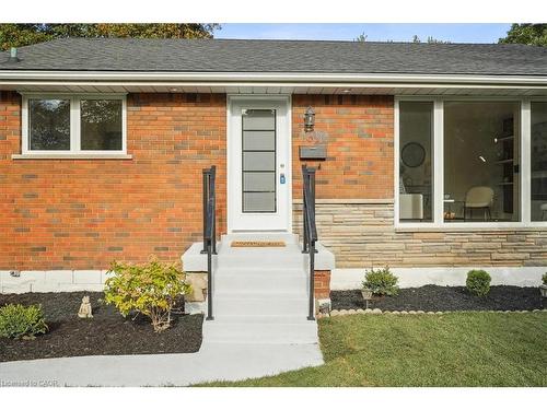 1391 Mountain Grove Avenue, Burlington, ON - Outdoor With Exterior