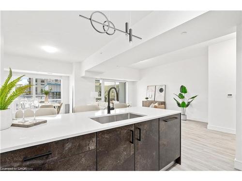 402-2 Dundas Street W, Belleville, ON - Indoor Photo Showing Kitchen