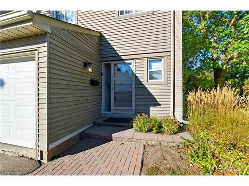 6-3500 Glen Erin Drive, Mississauga, ON - Outdoor