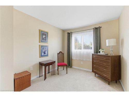 6-3500 Glen Erin Drive, Mississauga, ON - Indoor Photo Showing Other Room