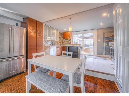 12 Jones Street, Stoney Creek, ON - Indoor