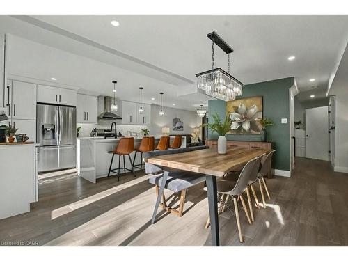 166 Westvale Drive, Waterloo, ON - Indoor Photo Showing Dining Room