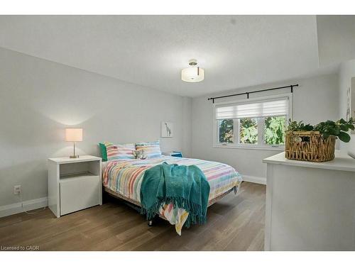 166 Westvale Drive, Waterloo, ON - Indoor Photo Showing Bedroom
