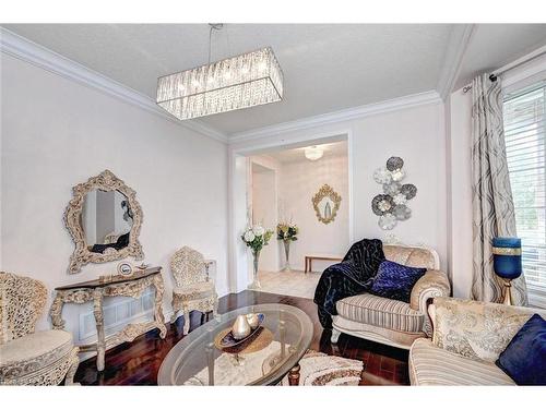 59 Apple Drive, Cambridge, ON - Indoor Photo Showing Living Room