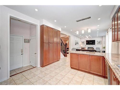 59 Apple Drive, Cambridge, ON - Indoor Photo Showing Kitchen