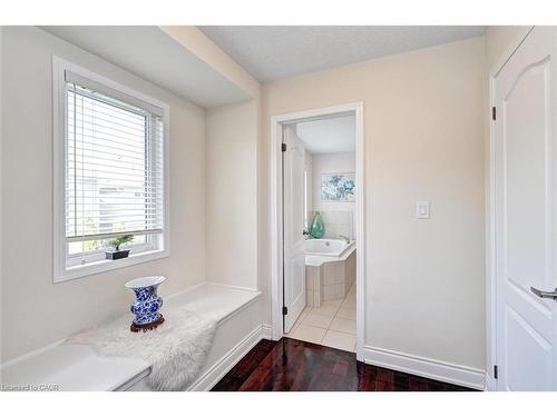 59 Apple Drive, Cambridge, ON - Indoor