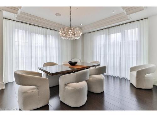 212-300 Randall Street, Oakville, ON - Indoor