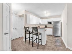 207-2010 Cleaver Avenue  Burlington, ON L7M 4C1