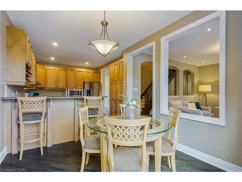 317 Great Lakes Boulevard, Oakville, ON - Indoor Photo Showing Dining Room