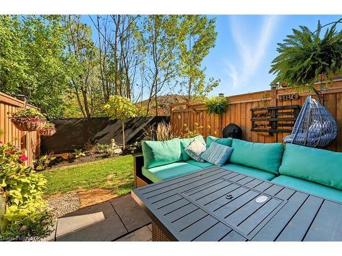 3969 Crown Street, Lincoln, ON - Outdoor With Deck Patio Veranda