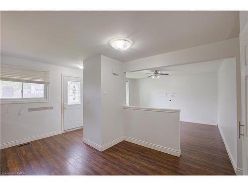 46 Elmwood Avenue, Cambridge, ON - Indoor Photo Showing Other Room