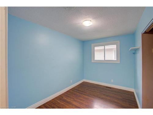 46 Elmwood Avenue, Cambridge, ON - Indoor Photo Showing Other Room
