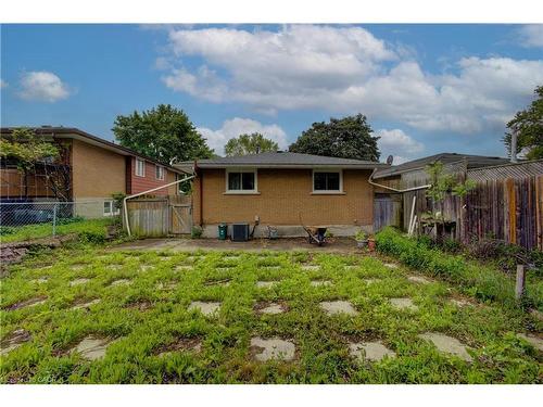 46 Elmwood Avenue, Cambridge, ON - Outdoor