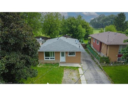 46 Elmwood Avenue, Cambridge, ON - Outdoor