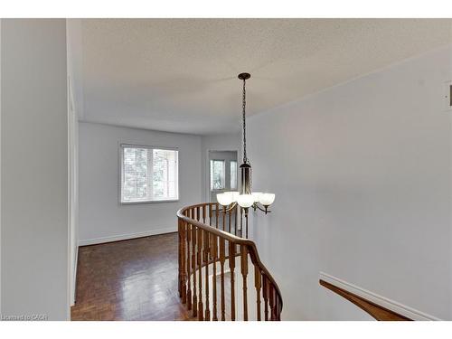 175 Rhodes Circle, Newmarket, ON - Indoor Photo Showing Other Room