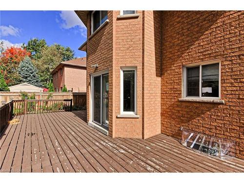 175 Rhodes Circle, Newmarket, ON - Outdoor With Deck Patio Veranda With Exterior