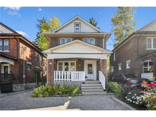 405 Wellington Street N Kitchener, ON N2H 5L3