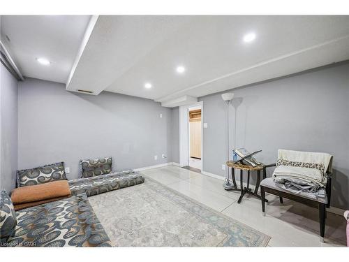 405 Wellington Street N, Kitchener, ON - Indoor Photo Showing Other Room