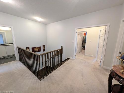 37 Mull Avenue, Caledonia, ON - Indoor Photo Showing Other Room