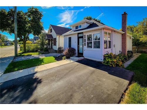 86 East 18Th Street, Hamilton, ON - Outdoor With Facade