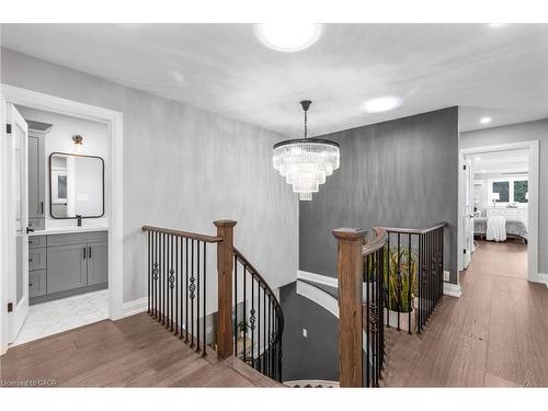 94 Dorchester Drive, Grimsby, ON - Indoor Photo Showing Other Room