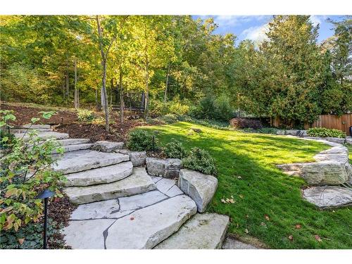 94 Dorchester Drive, Grimsby, ON - Outdoor