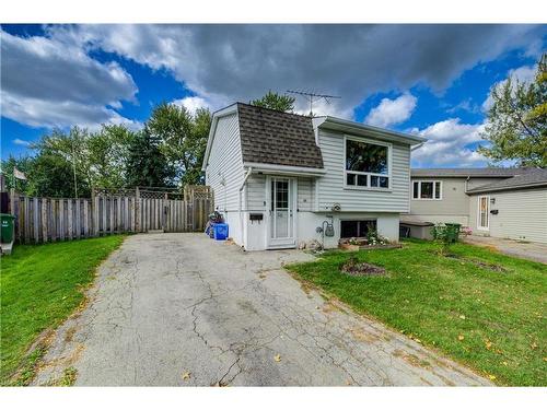 36 Lamb Court, Hamilton, ON - Outdoor