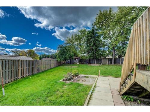 36 Lamb Court, Hamilton, ON - Outdoor