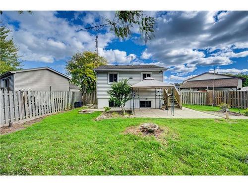 36 Lamb Court, Hamilton, ON - Outdoor