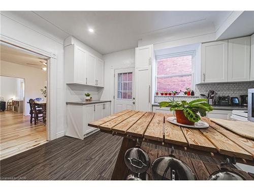 215 Mary Street, Hamilton, ON - Indoor