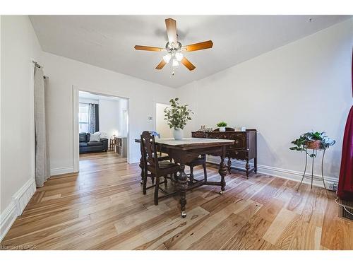 215 Mary Street, Hamilton, ON - Indoor Photo Showing Dining Room