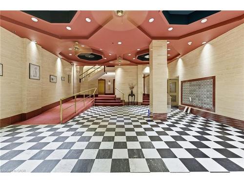 709-36 James Street S, Hamilton, ON - Indoor Photo Showing Other Room