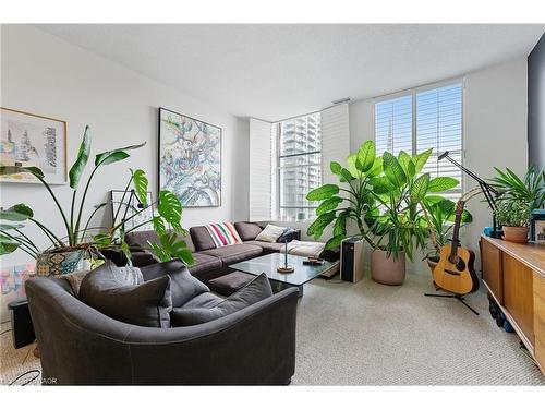 709-36 James Street S, Hamilton, ON - Indoor Photo Showing Other Room