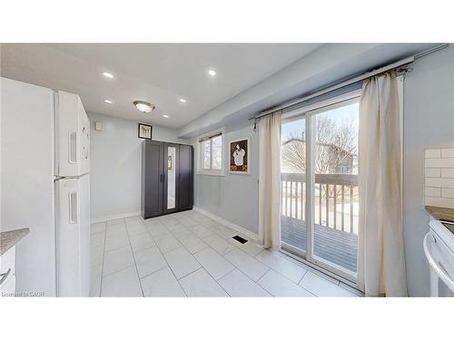 43-1155 Paramount Drive, Stoney Creek, ON - Indoor