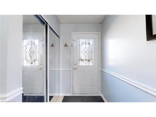 43-1155 Paramount Drive, Stoney Creek, ON - Indoor Photo Showing Other Room