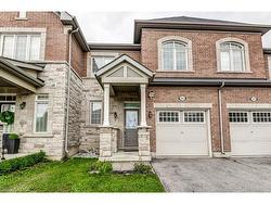 35 Dredge Court  Milton, ON L9T 8T1