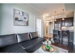 409-90 Charlton Avenue W Hamilton, ON L8P 0B4