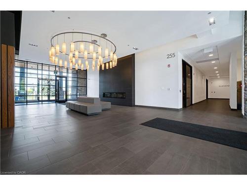 407-255 Northfield Drive E, Waterloo, ON - Indoor