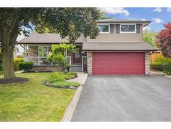 510 Fenwick Place  Burlington, ON L7N 2W8