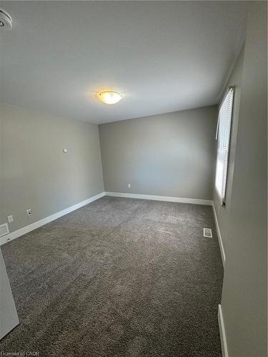 20 Oxford Street W, London, ON - Indoor Photo Showing Other Room