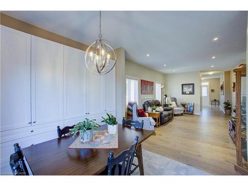 42 Jenkins Street, Grand Valley, ON - Indoor Photo Showing Other Room