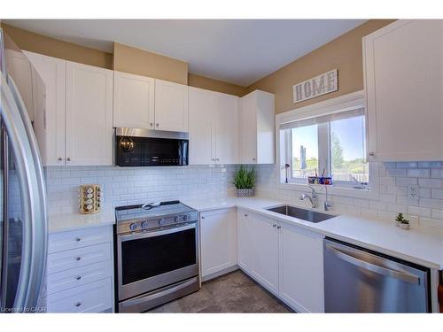 42 Jenkins Street, Grand Valley, ON - Indoor Photo Showing Kitchen