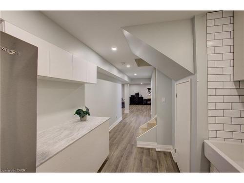 42 Jenkins Street, Grand Valley, ON - Indoor Photo Showing Other Room