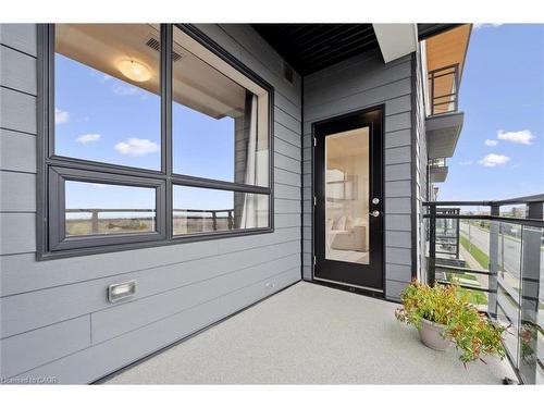 516-251 Northfield Drive E, Waterloo, ON - Outdoor With Balcony With Exterior