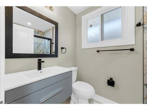 1965 Brampton Street, Hamilton, ON - Indoor Photo Showing Bathroom