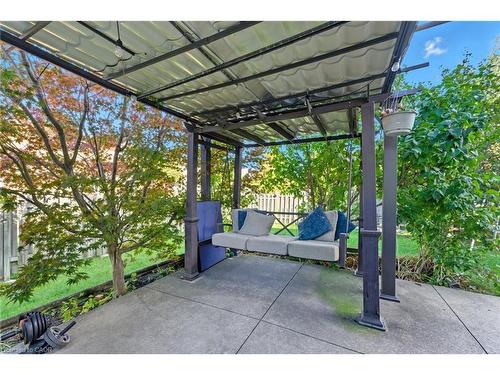 2 Morningstar Court, Hamilton, ON - Outdoor